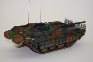 1-35 Trumpeter Strv 103C S-Tank sm0003.jpg